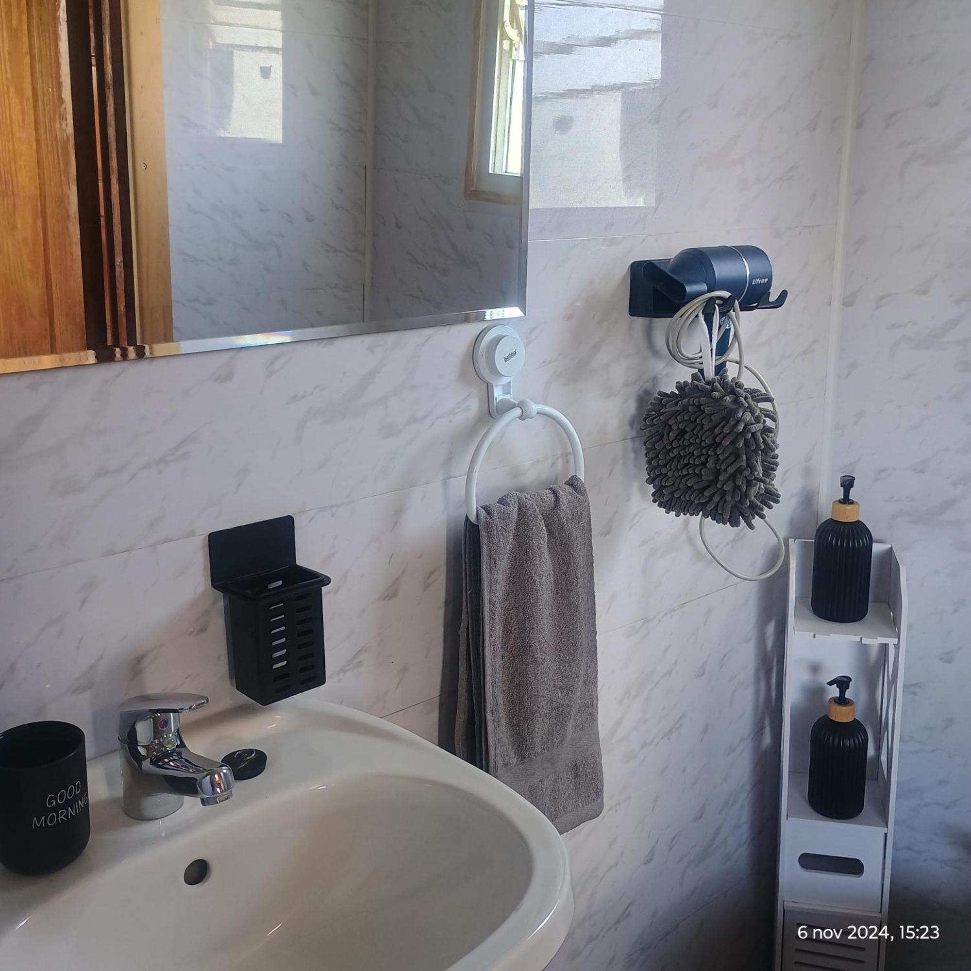 Tyni House Apartment ปวยร์โตนาตาเลส ภายนอก รูปภาพ